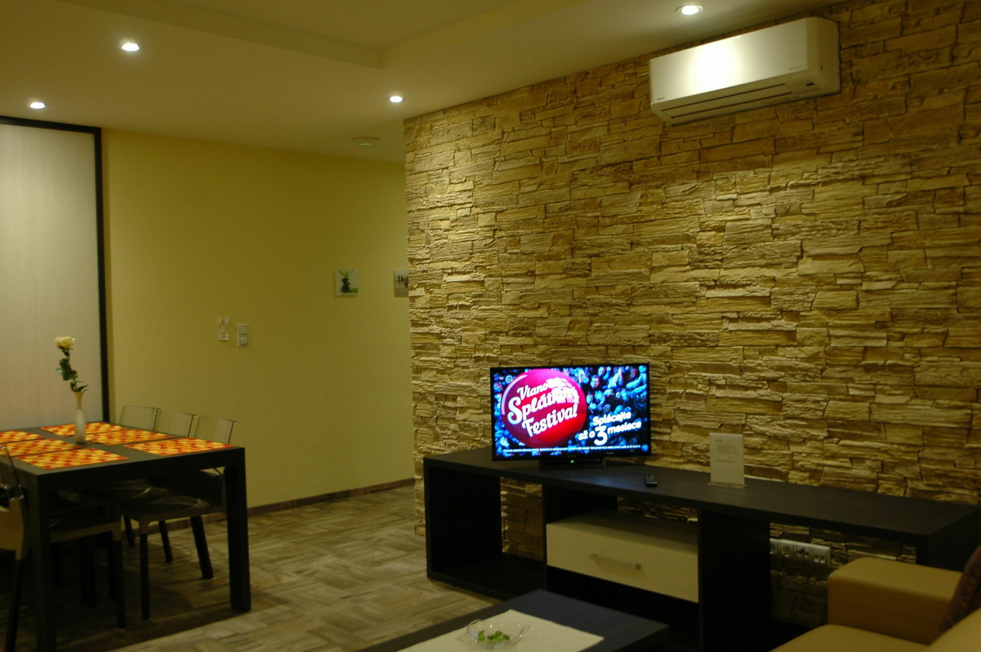 Apartments Viktor Apartmán *
